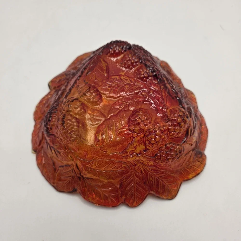 Vintage Amber‎ Pressed Glass Blackberry Leaf Dish Fall Harvest Cottagecore Decor